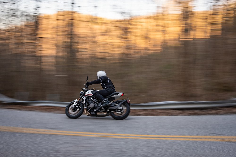 2021 Triumph Trident Review 