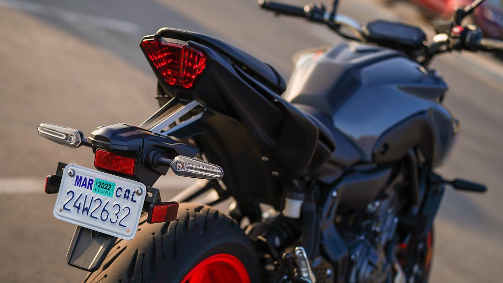 Yamaha MT-07 LED lights