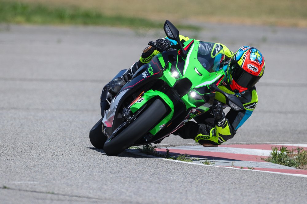 2021 Kawasaki ZX-10R head on in a left-hand corner