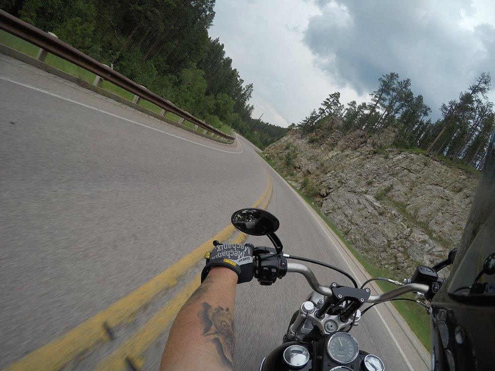 curves in Spearfish Canyon