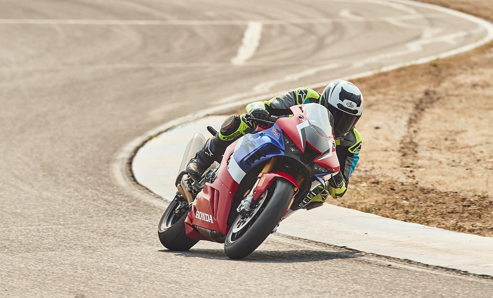 Full face summer helmet