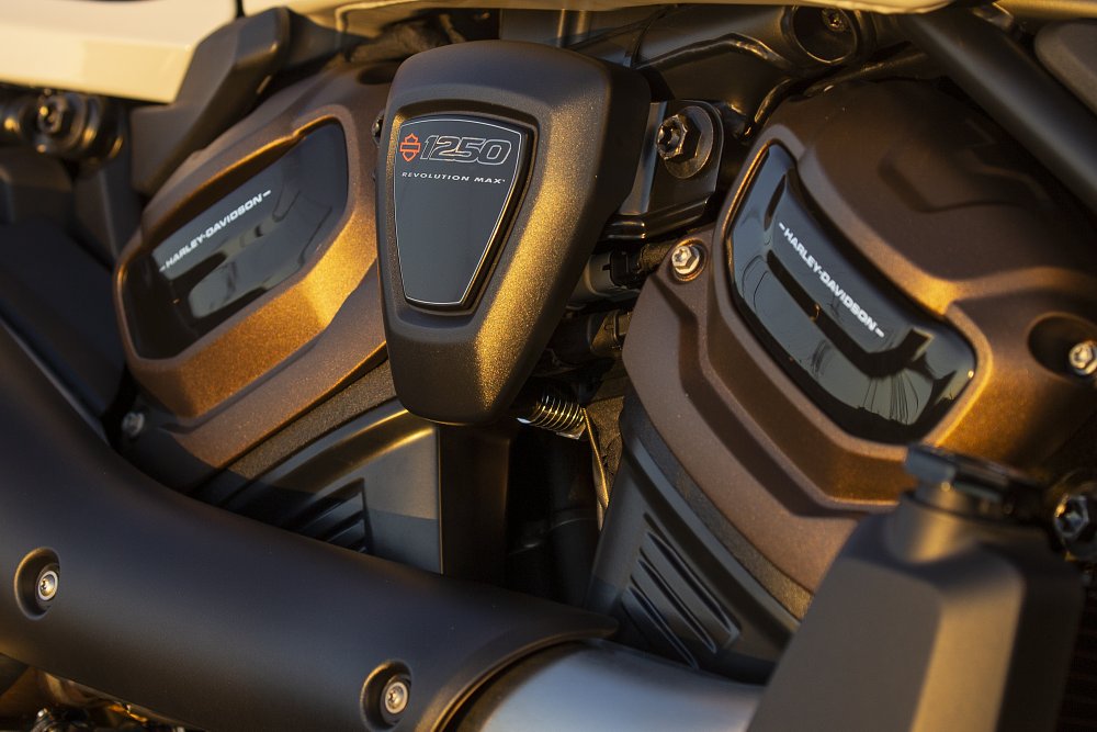 Harley-Davidson Sportster S engine