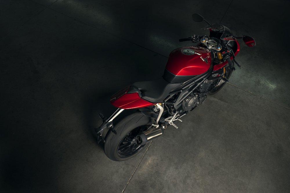 2022 Triumph Speed Triple 1200 RR