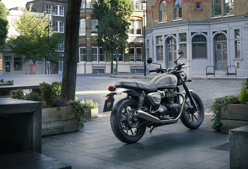 Triumph Street Twin EC1