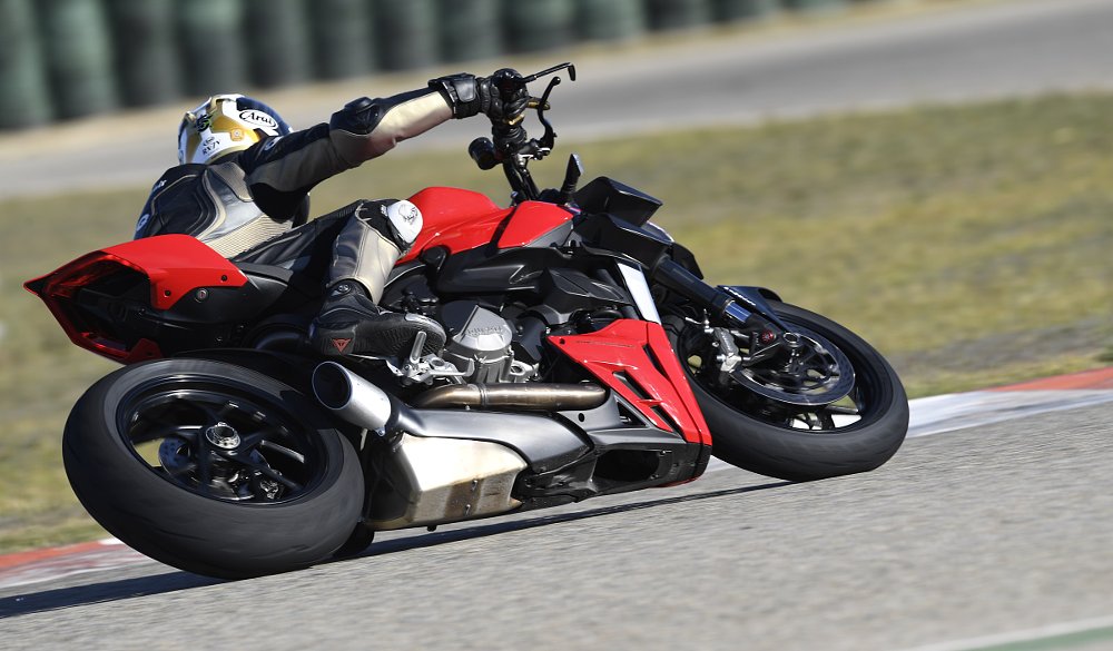 side view of Streetfighter V2 on the track