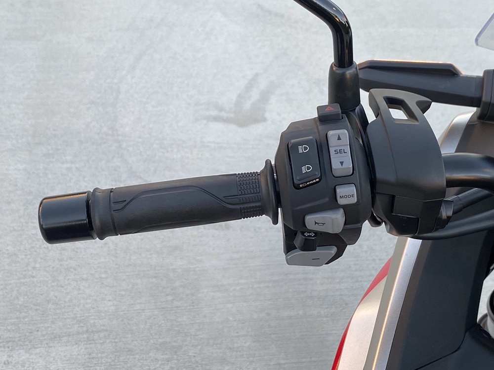 Left-side controls on Honda's NC750X DCT.