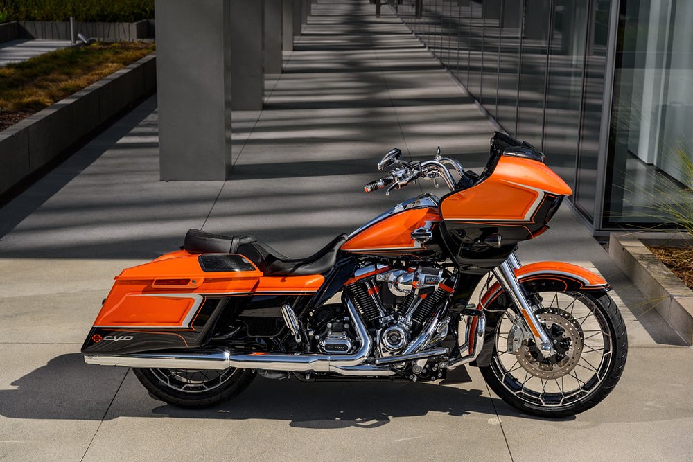 2022 Harley-Davidson CVO Road Glide