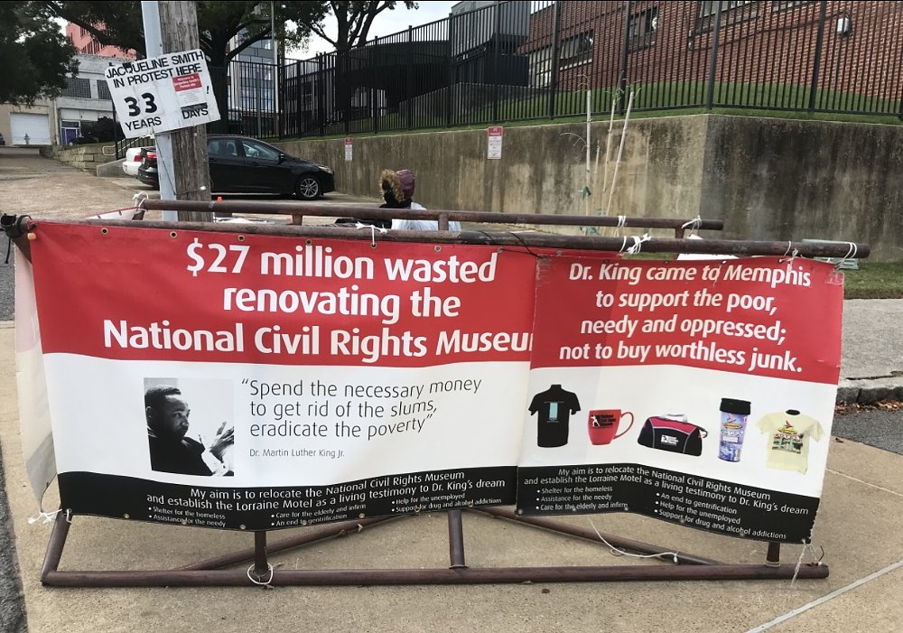 Jacqueline Smith protesting in front of the Lorraine Motel