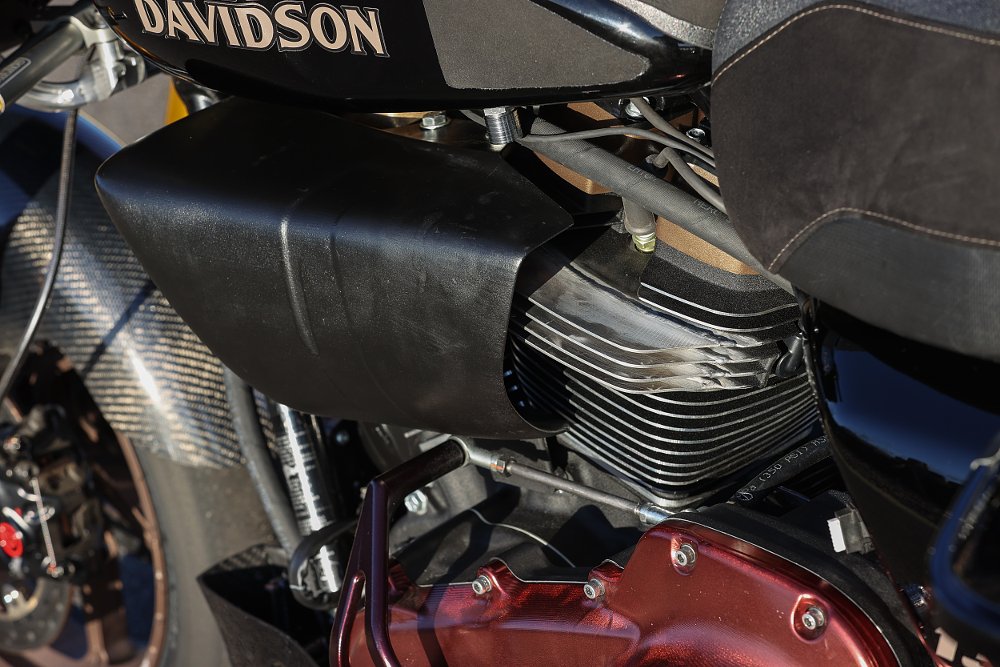 2021 Harley-Davidson King of the Baggers Road Glide Special race bike cooling scoop detail