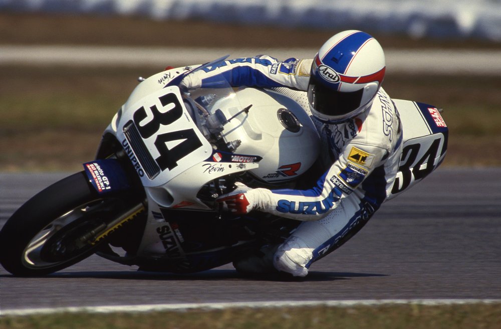 Kevin Schwantz racing on a Suzuki at Daytona in 1988
