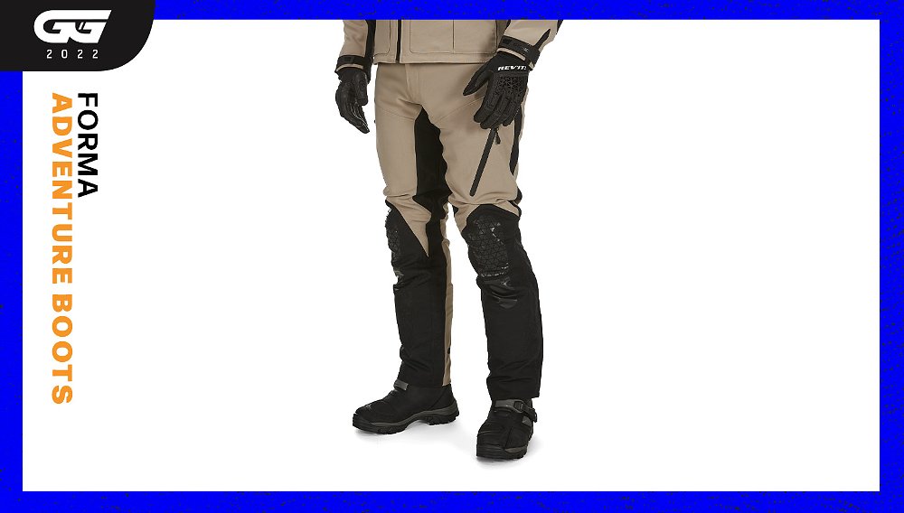 Forma Adventure boots