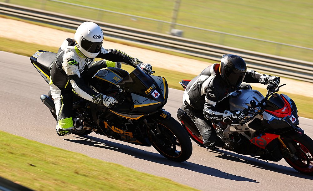 the Yamaha YZF-R6 back on track