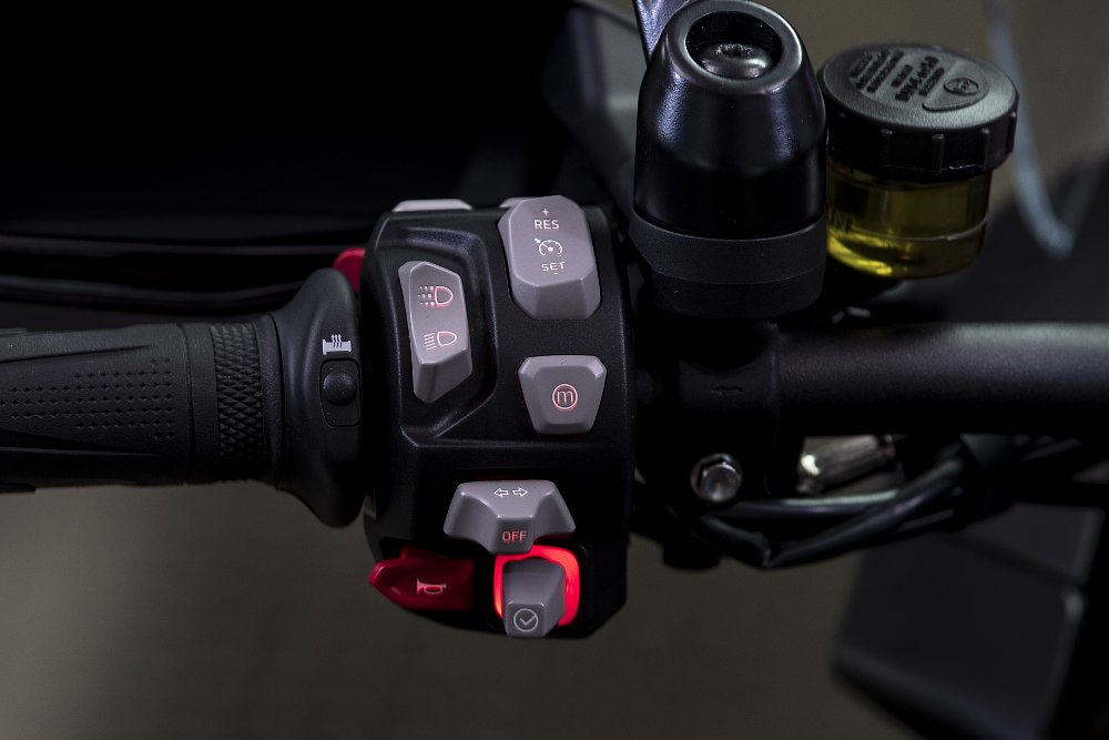 Triumph Tiger 1200 switchgear controls left side