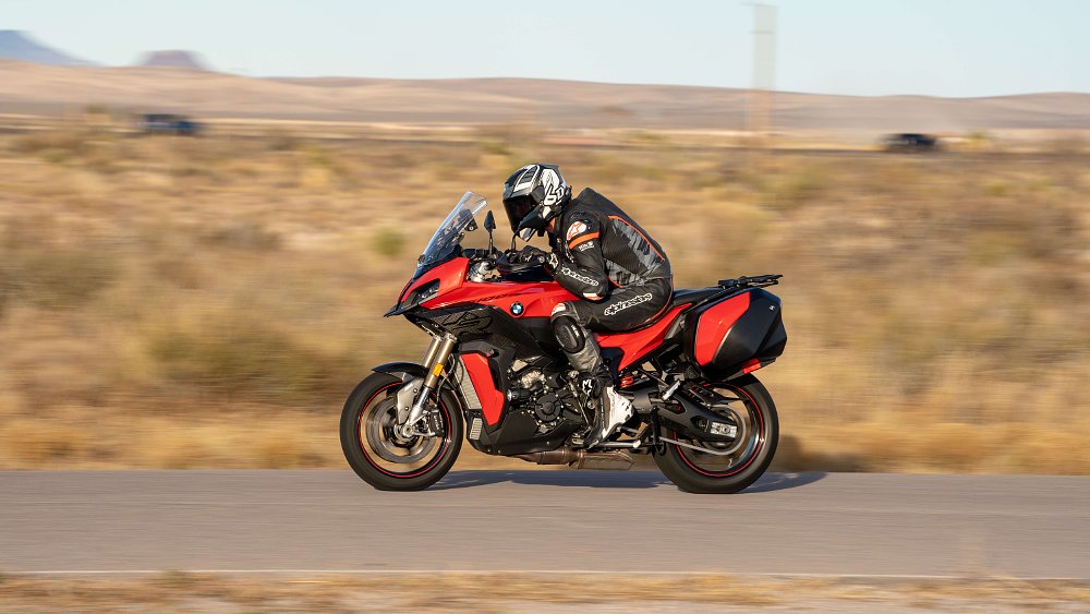 bmw s 1000 xr in action