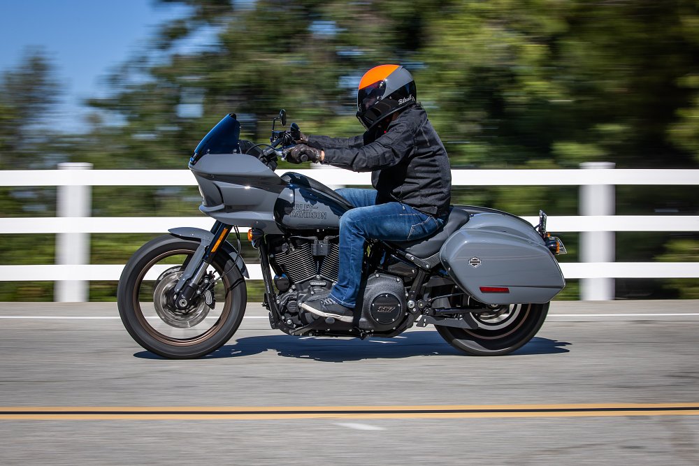 riding position on the Low Rider ST