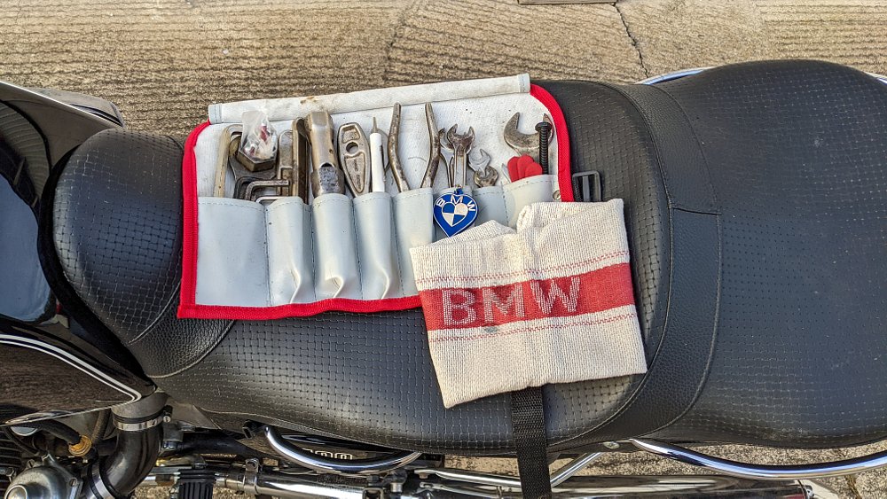 BMW R100/7 tool kit