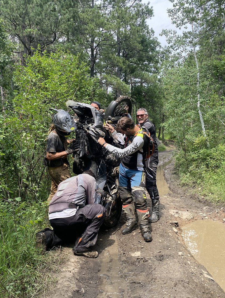 lifting a Yamaha Tenere vertical to drain water