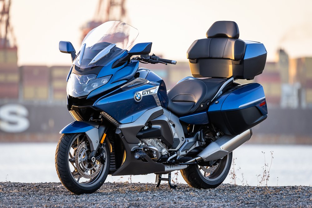 BMW K 1600 GTL right side with no rider
