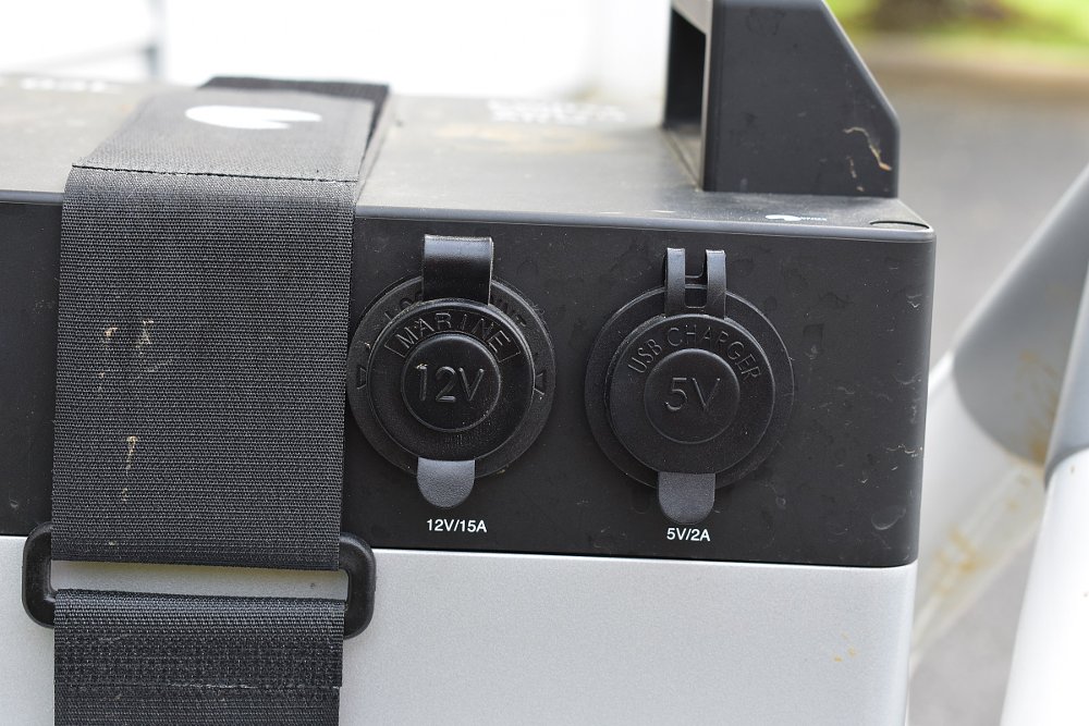 power outlets on the Cake Osa+