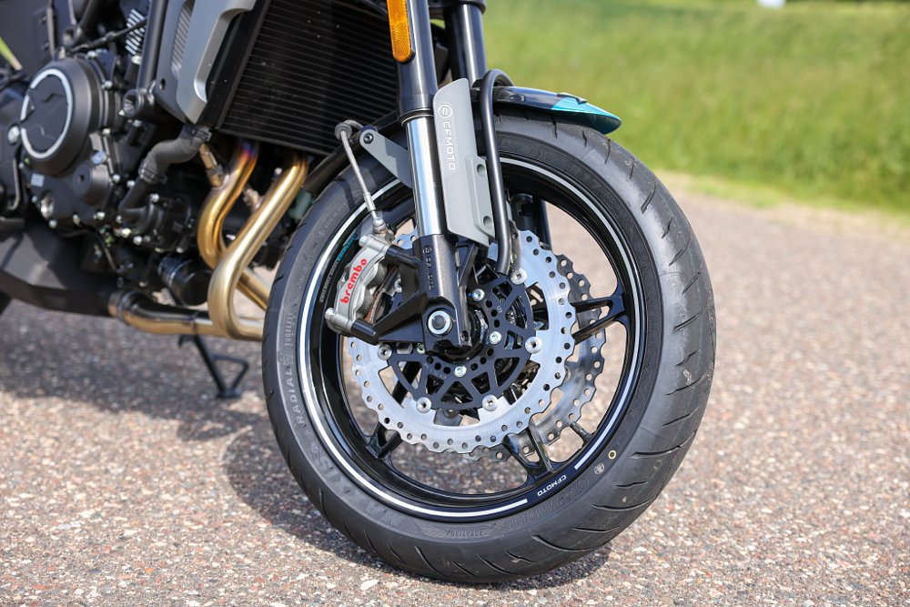 From my experience, Brembo brakes always provide the best feedback and incredibly stable braking power. 