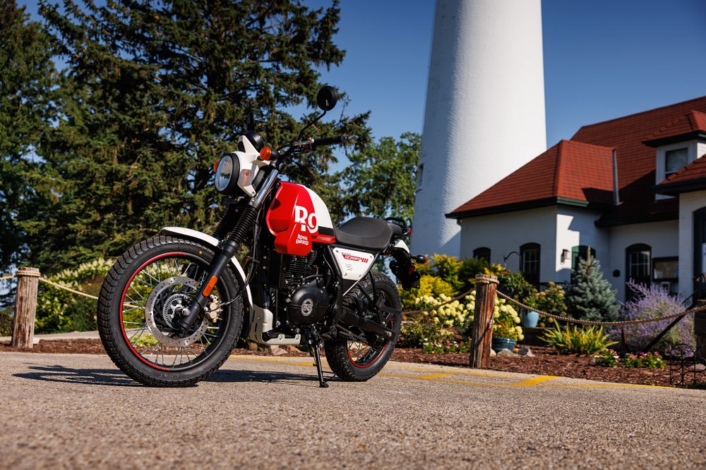 Royal Enfield Scram 411