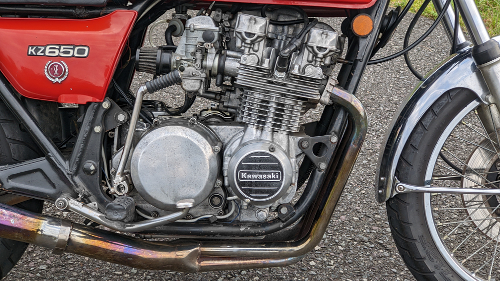 Kawasaki KZ650 engine