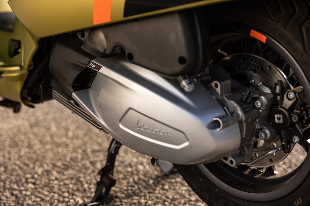 Vespa GTS 300 engine