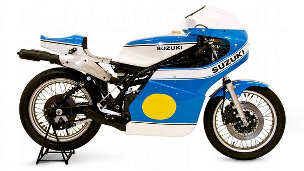 1975 Suzuki RG500 with floating discs