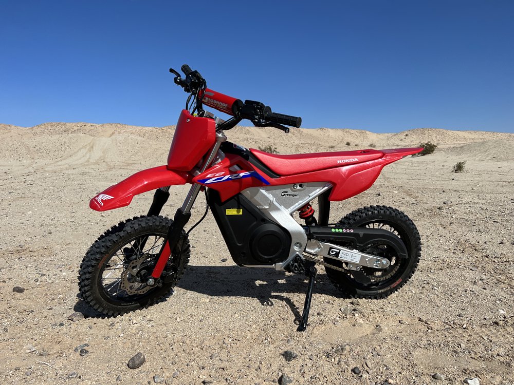 Honda CRF-E2 in the desert.