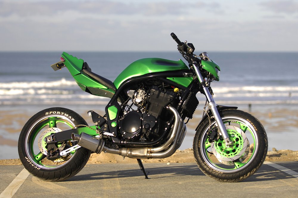 green streetfighter motorcycle