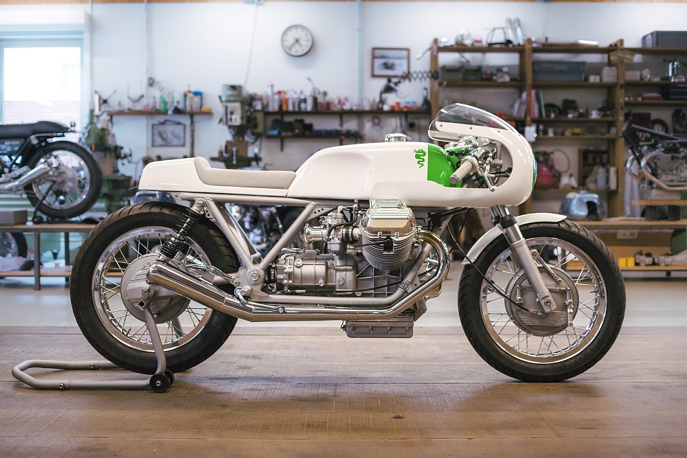 Side view of the Kaffemaschine 37