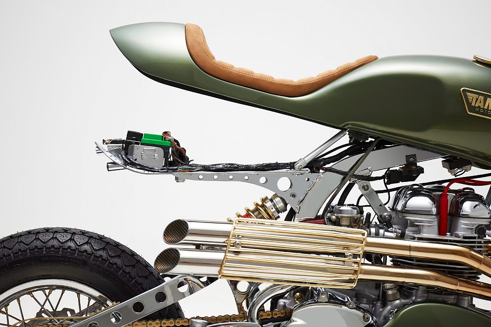 bodywork lifts upward to reveal electronics