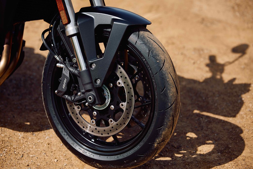 2023 Suzuki GSX-8S front wheel and brake detail.