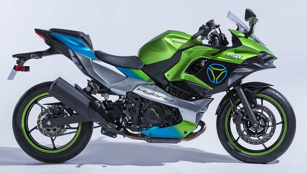 Kawasaki aims to introduction a production model of its HEV Prototype in 2024.