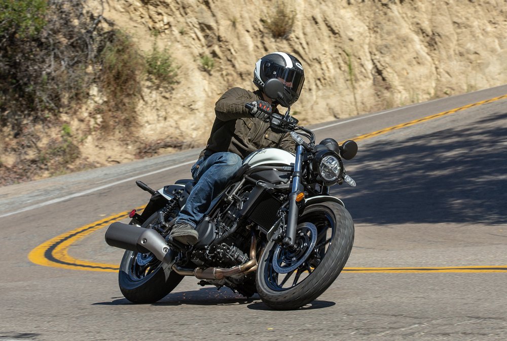 2024 Kawasaki Eliminator cornering on a twisty road