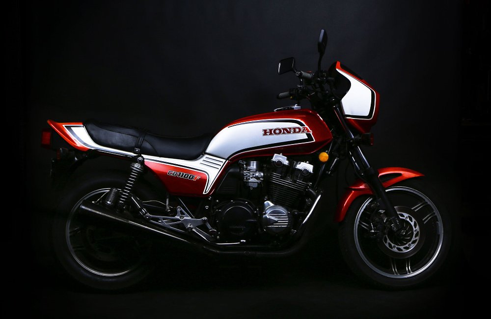 studio shot of the Honda CB1100F