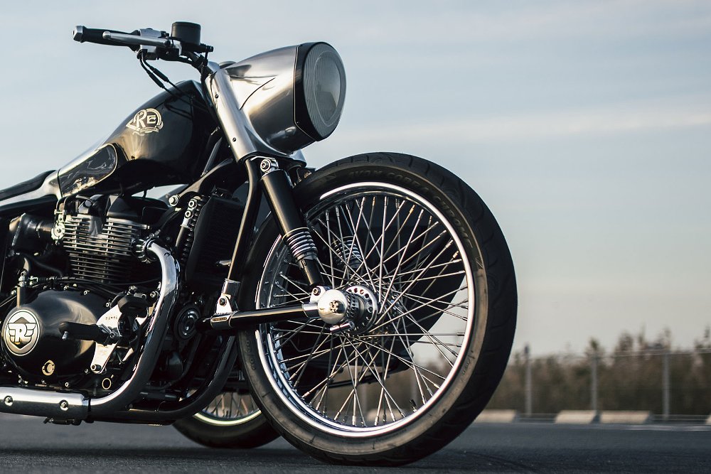 closeup of the front suspension