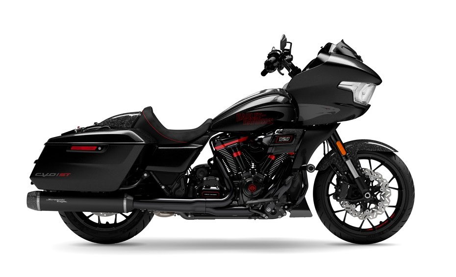 studio photo of CVO Road Glide ST