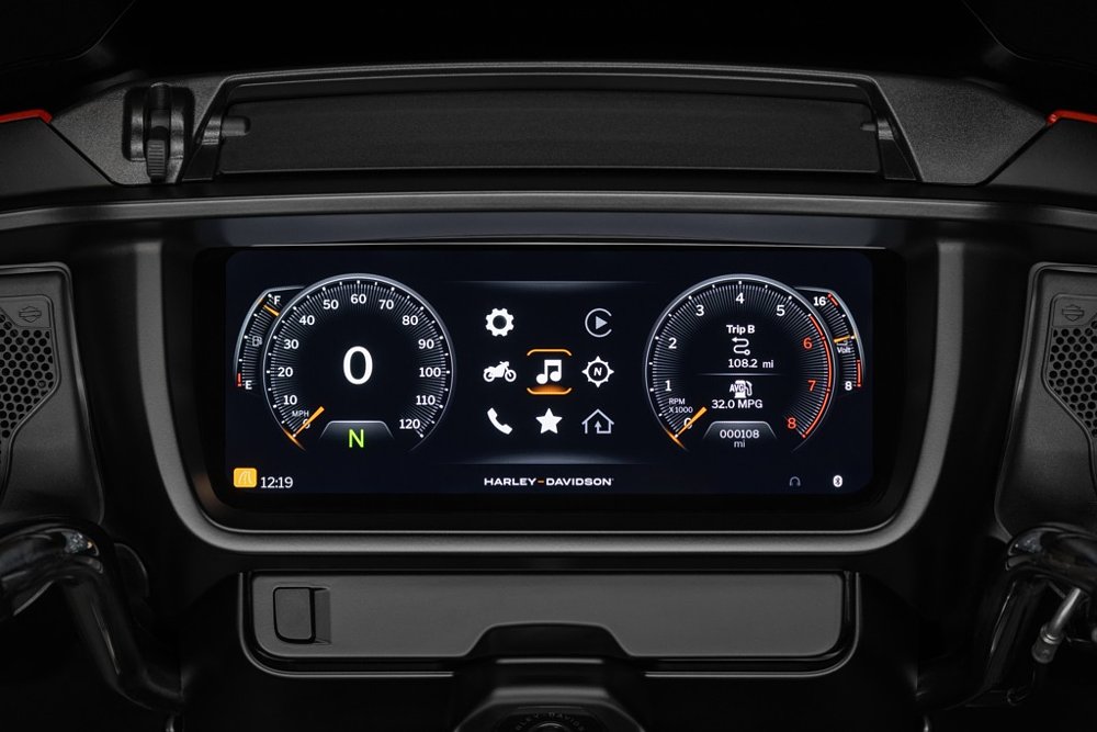 image of display on the Street Glide