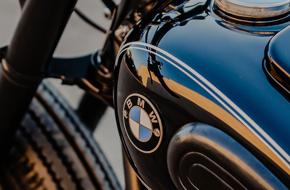 close shot of fuel tank with pinstripes