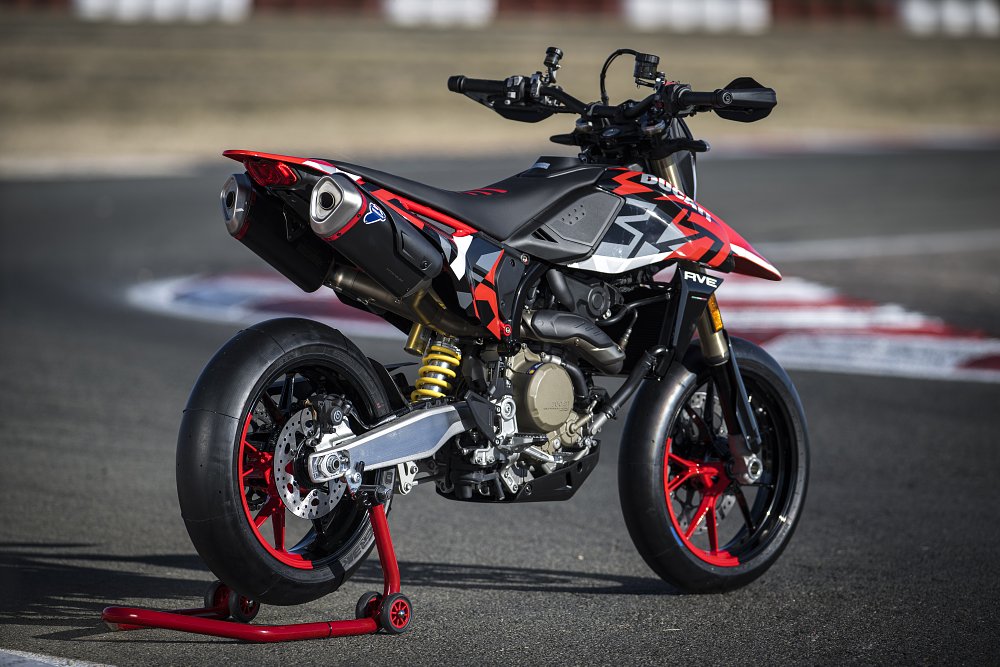 2024 Ducati Hypermotard 698 RVE edition, right-rear three quarter image sitting on a race stand.