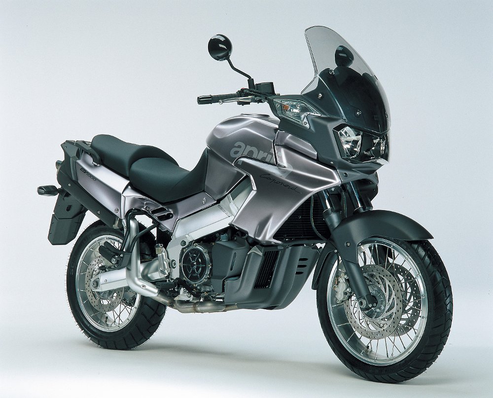 studio photo of Apriia Caponord