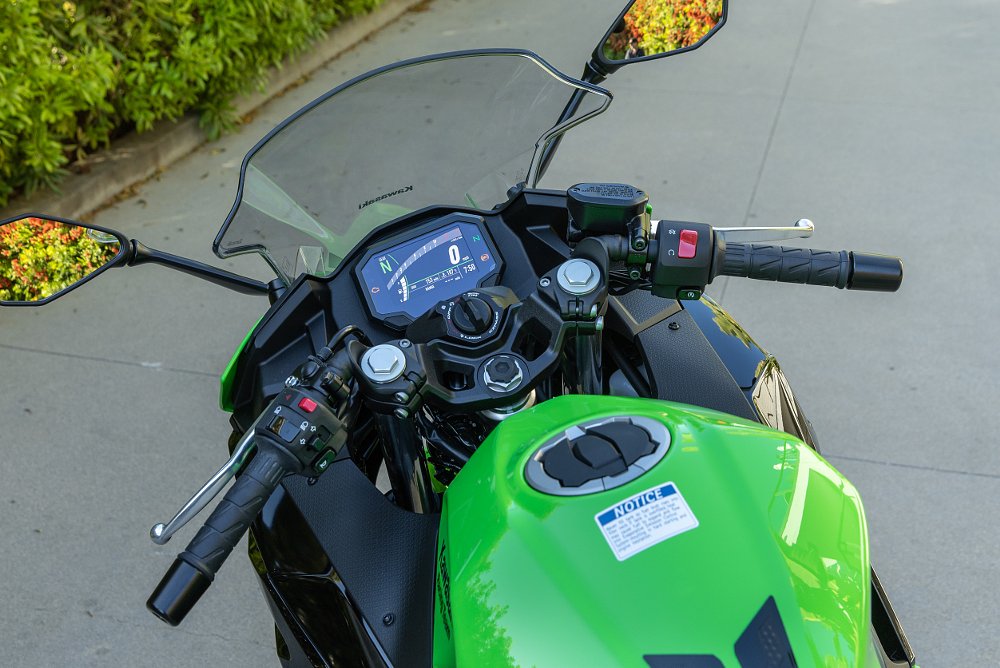 cockpit view of the Ninja 500