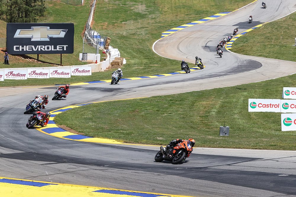 Rocco Landers leads the MotoAmerica Twins Cup field through the esses at Road Atlanta