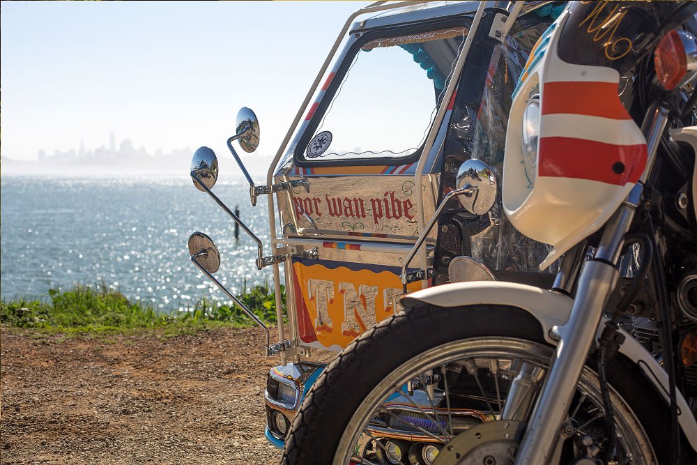 multiple mirrors on the sidecar