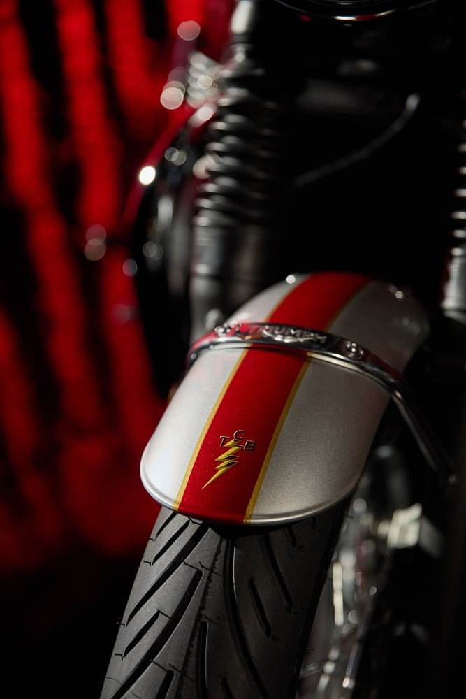 closeup of the flash logo on the fender