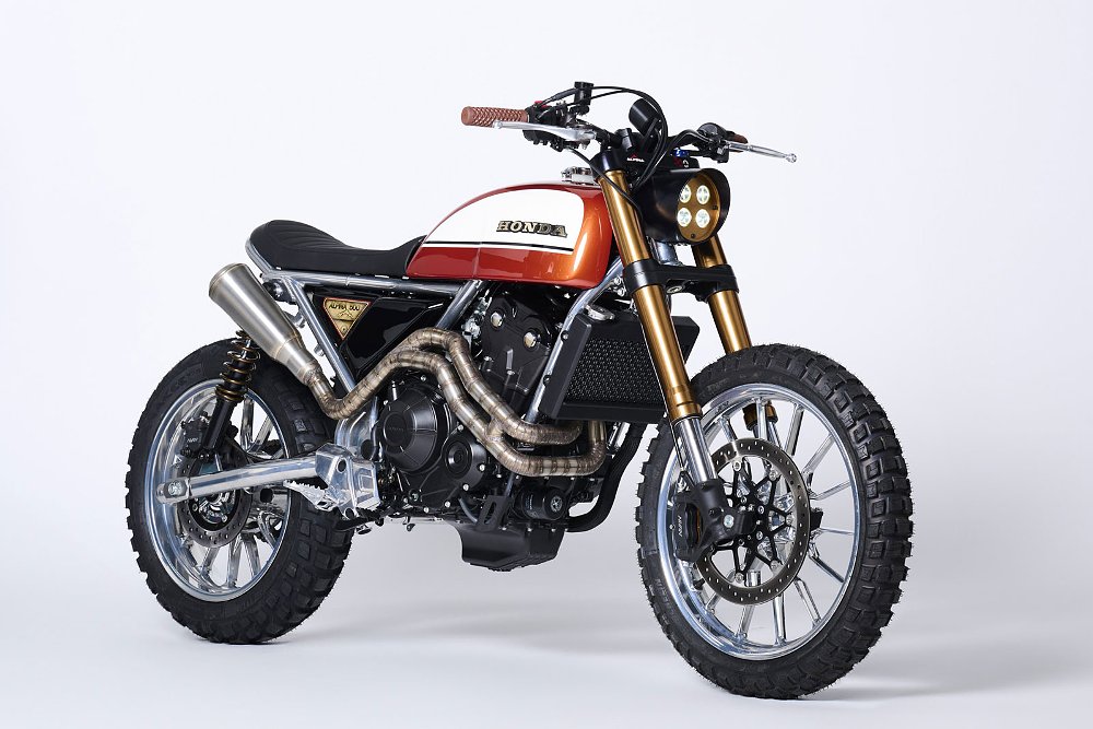 studio photo of the retro Honda