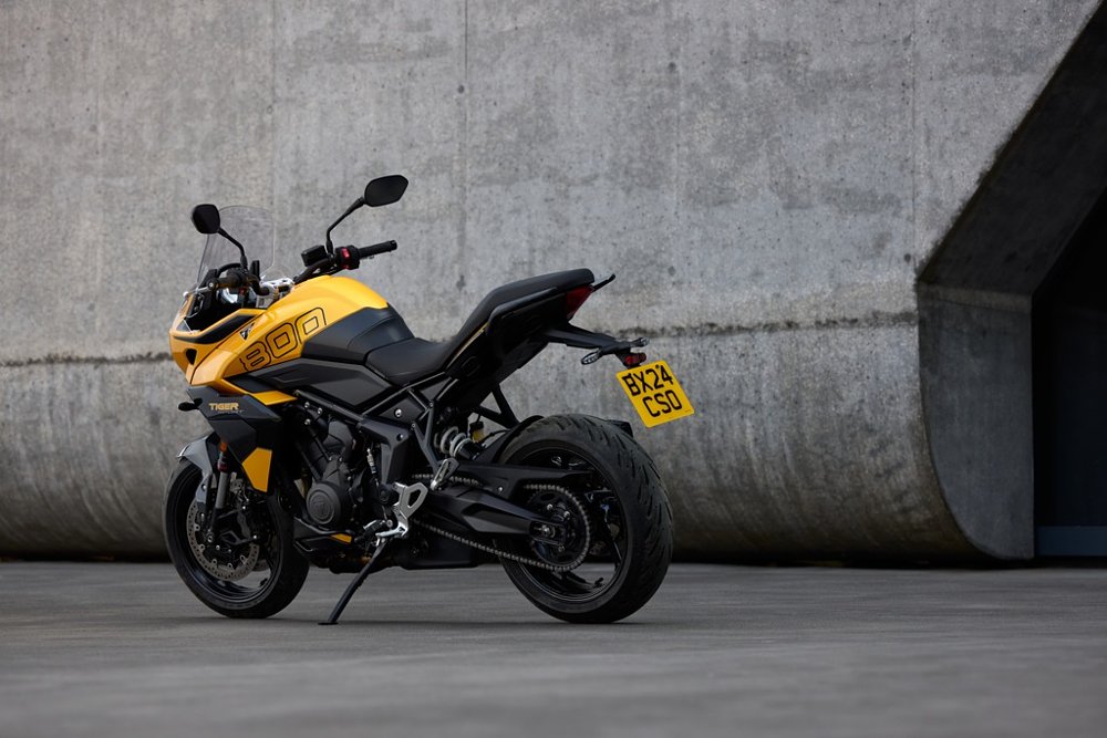 rear angle view of the Tiger Sport 800 in yellow