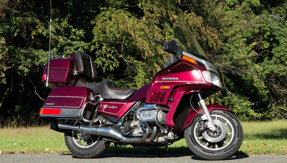 photo of a 1984 Gold Wing Aspencade fitted with a large fairing and luggage