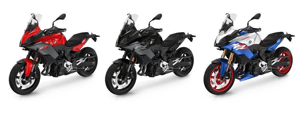 The 2025 F 900 XR in in Racing Red, Blackstorm metallic, and Lightwhite with Racingblue metallic.